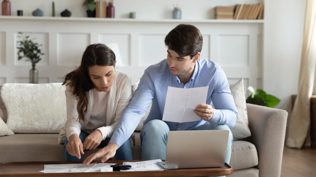 Comment obtenir de l'argent en ligne avec des services de prêt rapide